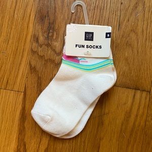 GapKids Girls Sunset Print Ankle Fun Socks
